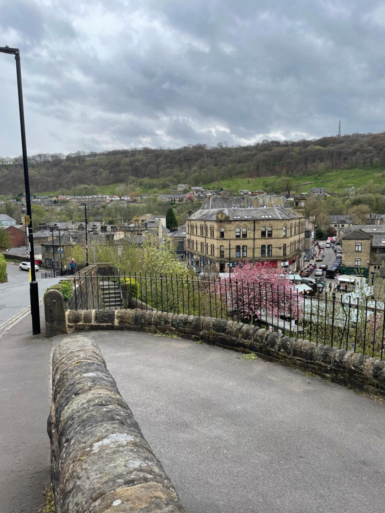 Stylish Apartment In The Centre Of Hebden Bridge. Exterior foto